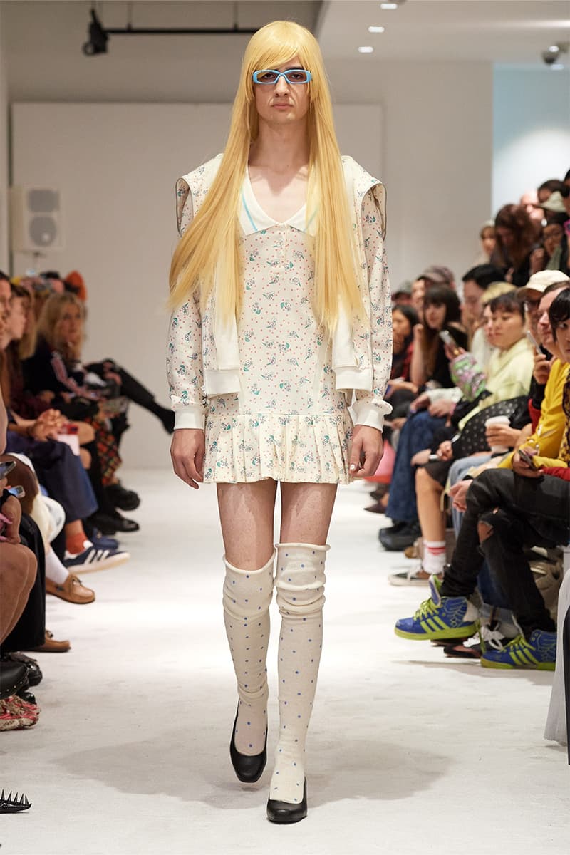 Ashley Williams, SS25, Runway fashion week models hair glasses blue bow wigs