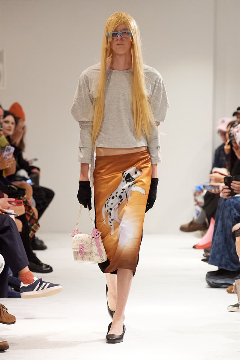 Ashley Williams, SS25, Runway fashion week models hair glasses blue bow wigs