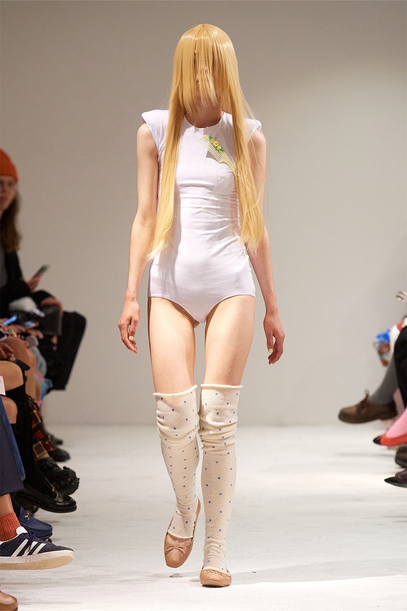 Ashley Williams, SS25, Runway fashion week models hair glasses blue bow wigs