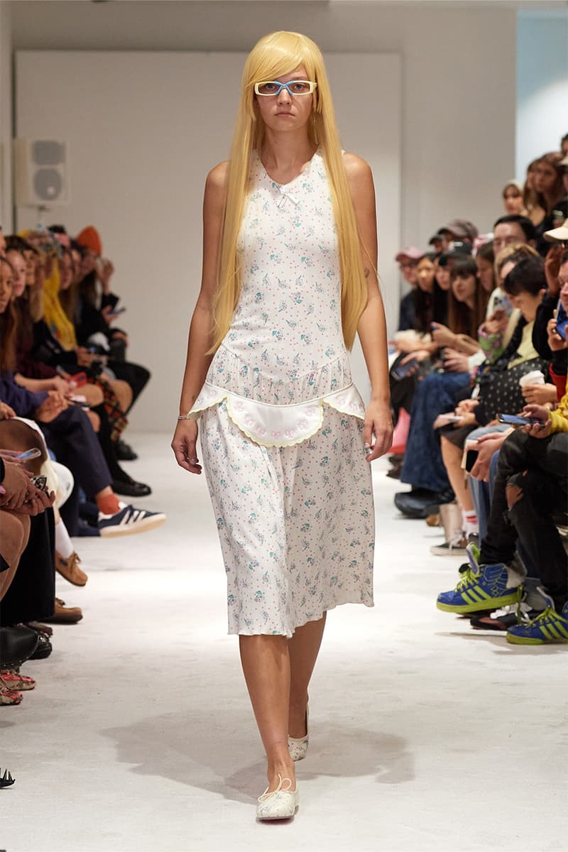 Ashley Williams, SS25, Runway fashion week models hair glasses blue bow wigs