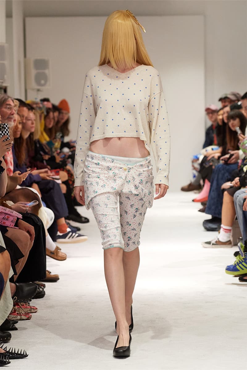 Ashley Williams, SS25, Runway fashion week models hair glasses blue bow wigs