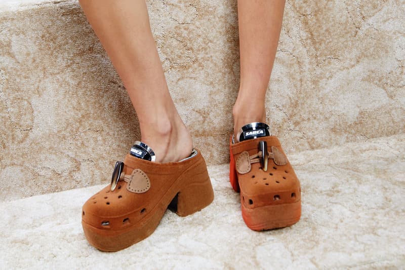 ancuta sarca footwear crocs brown chunky shoes fashion week legs