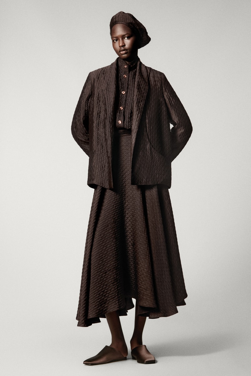 loro piana sping summer 2025 linen solbiati outerwear blazers skirt dresses hat loafers cashmere co-ord milan fashion week exhibition bermuda shorts anorak nature