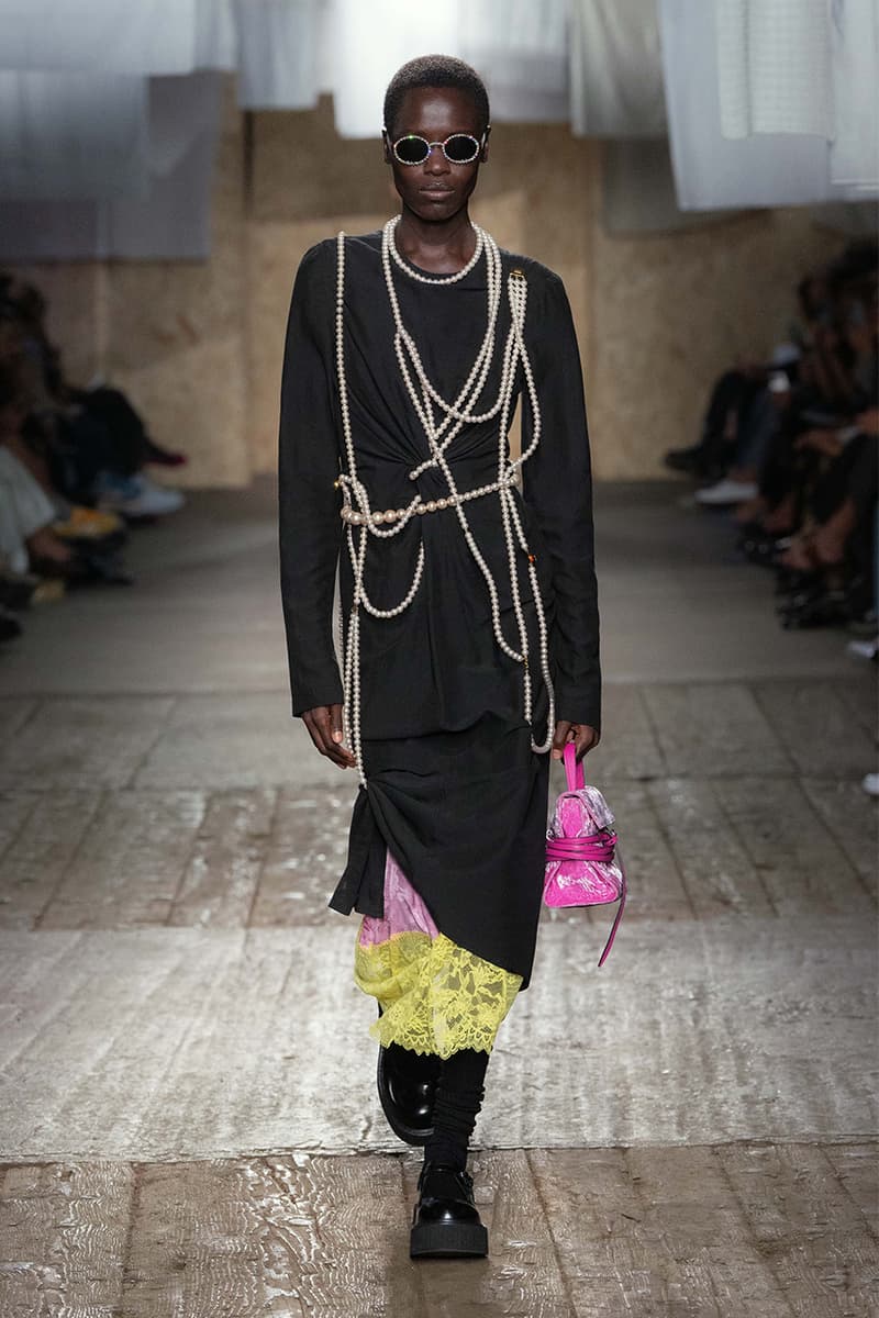 Moschino, SS25, Milan Fashion Week, Runway, Collections, Alex Consani