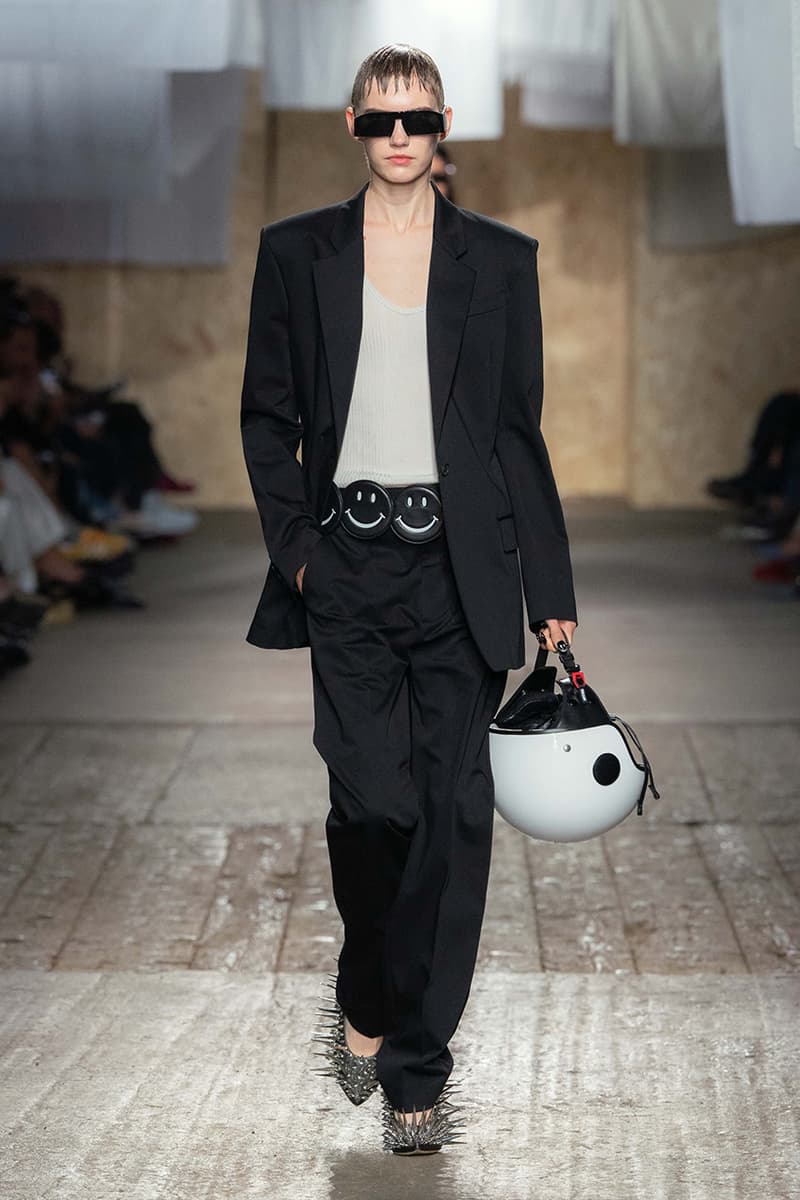 Moschino, SS25, Milan Fashion Week, Runway, Collections, Alex Consani