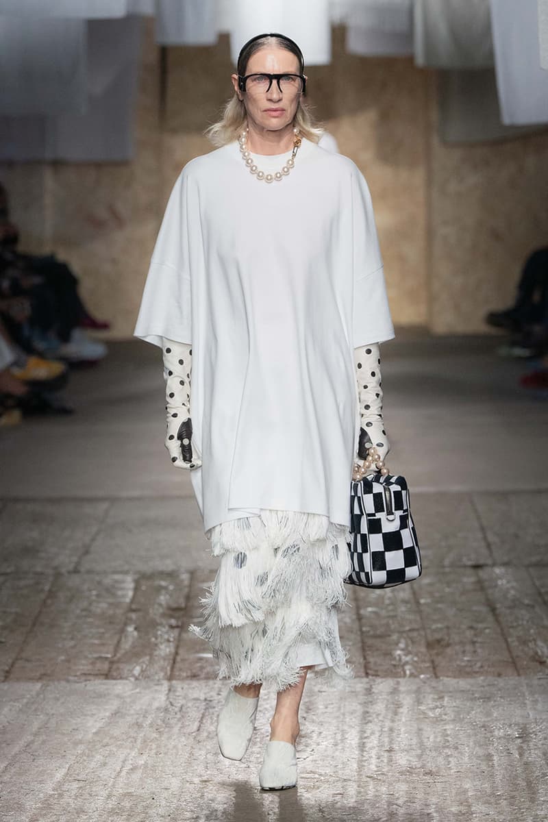 Moschino, SS25, Milan Fashion Week, Runway, Collections, Alex Consani