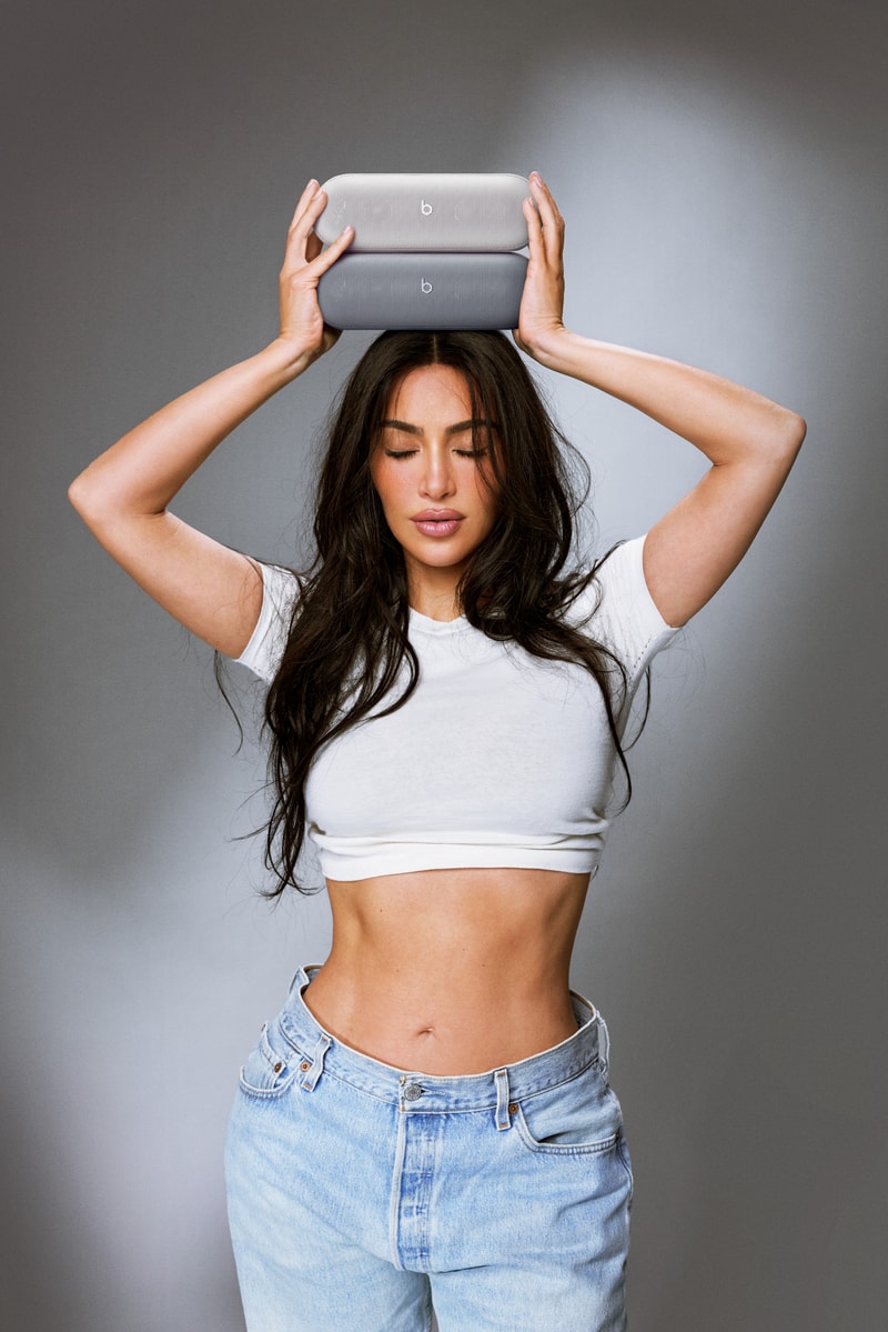 beats kim kardashian speakers woman girl white tshirt