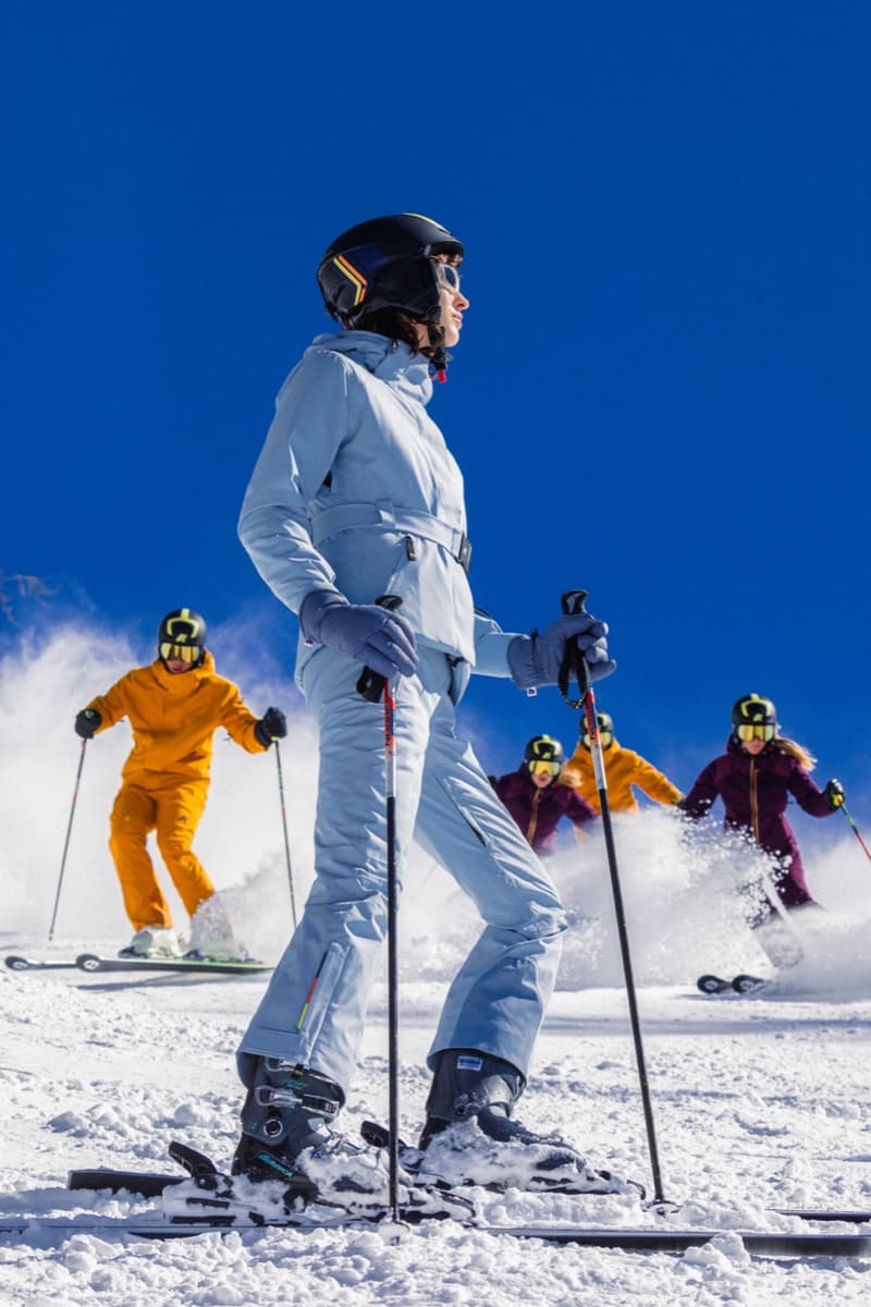 kway outdoor ski puffer snow people skiing purple yellow blue