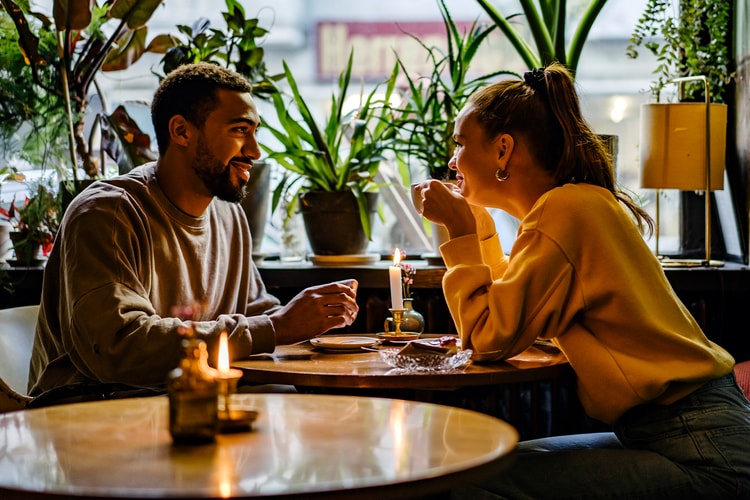 Sober October: 5 Tips for Soothing First Date Anxiety