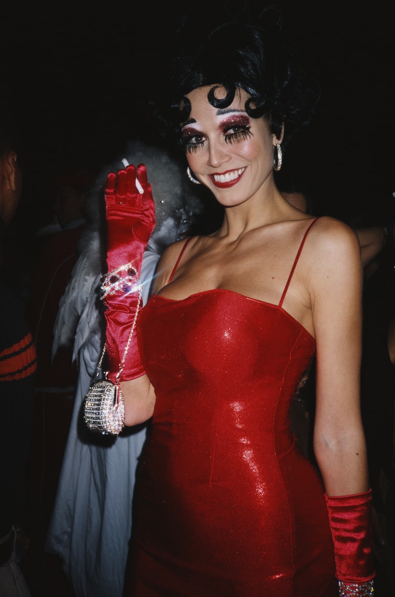 heidi klum dressed as betty boop, halloween makeup ideas, beauty looks