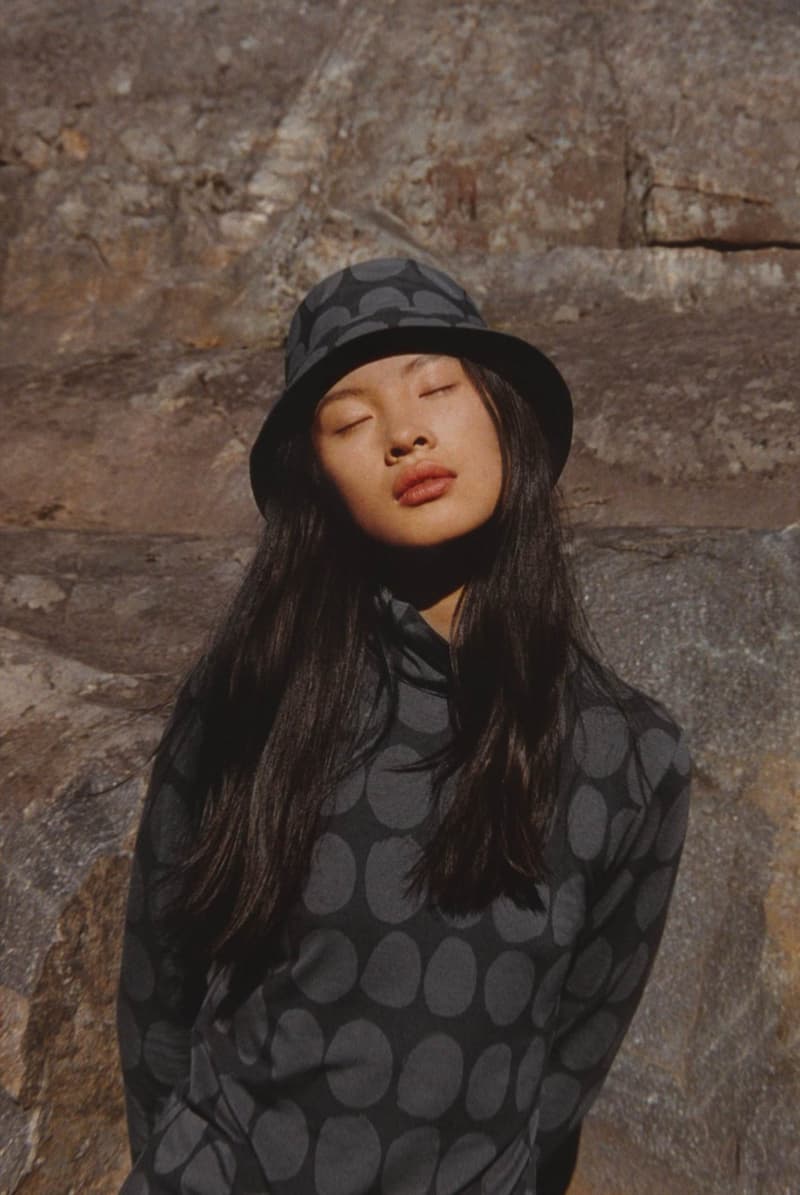 uniqlo marimekko beige furry fleece water hat graphic prints women grey jumper