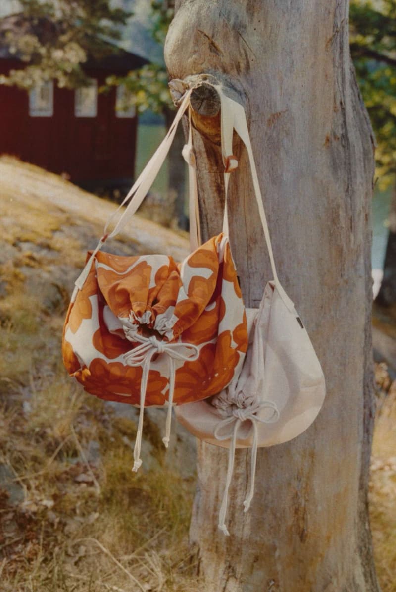 uniqlo marimekko beige furry fleece water hat graphic prints women grey jumper