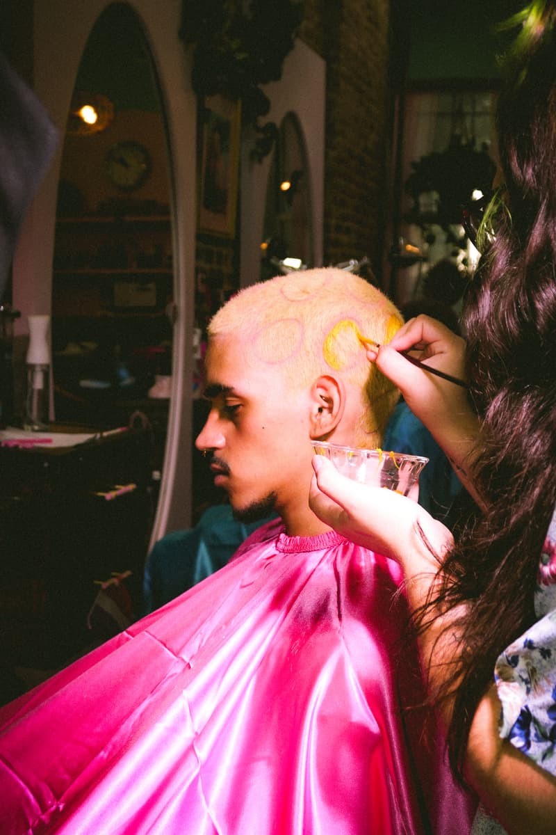 people with colorful haircuts sitting at a red table and smiling, candy crush, haircare 