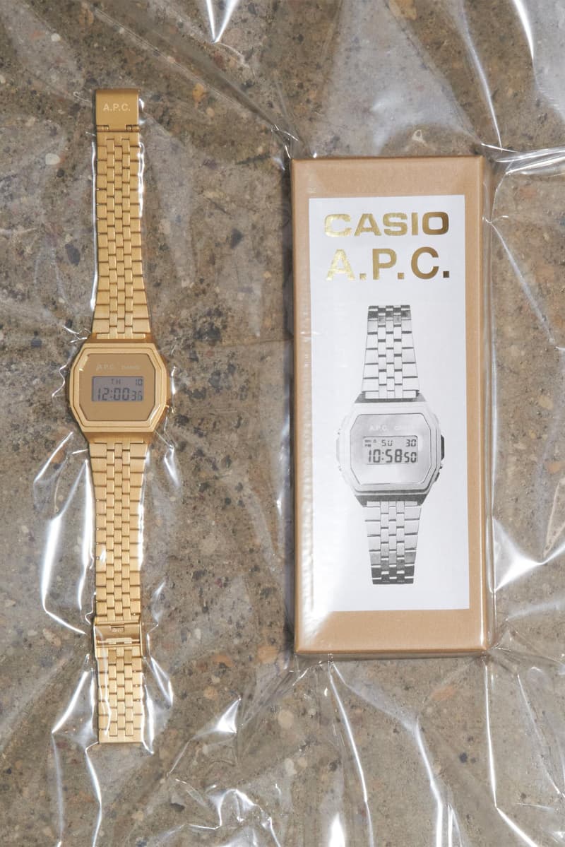 apc casio wristwatch gold silver packaging 