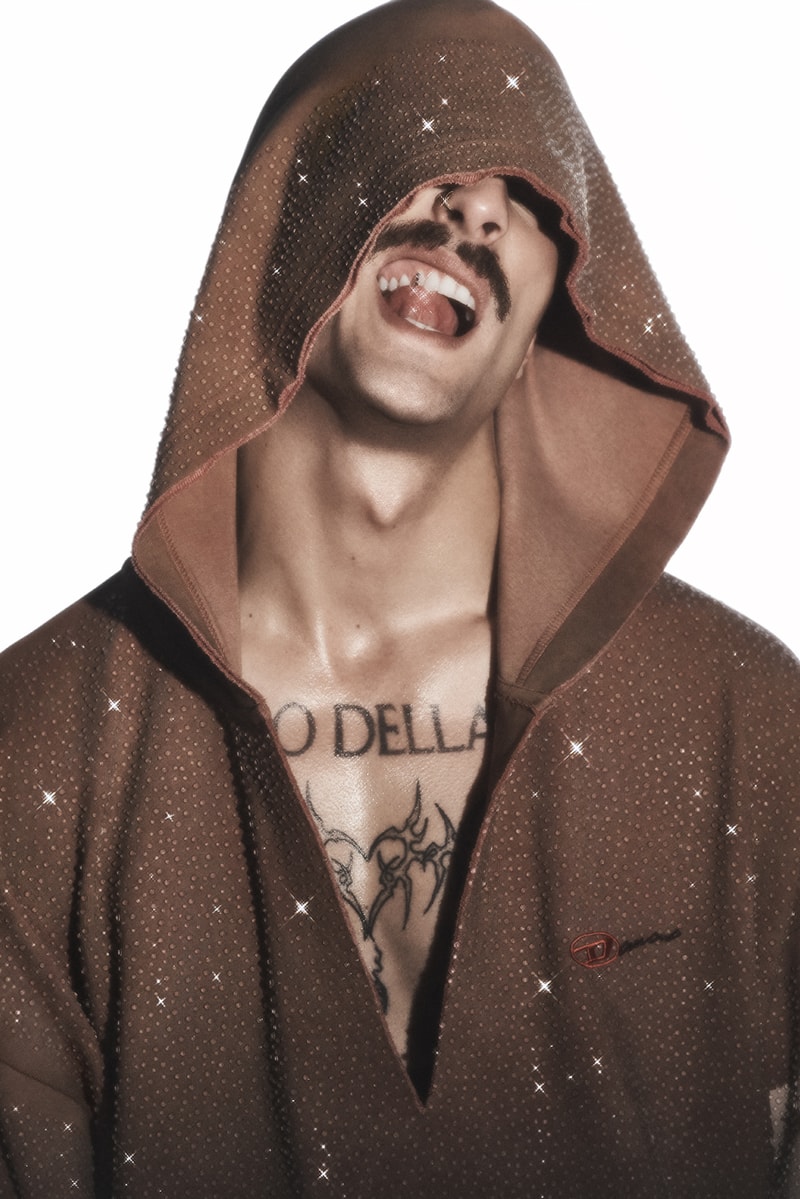 diesel damiano david musician singer hoodie fire flames metal necklace man