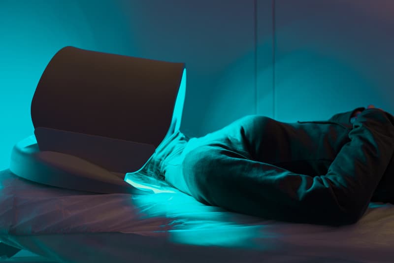 person underneath an LED mask, ai in skincare explainer, beauty