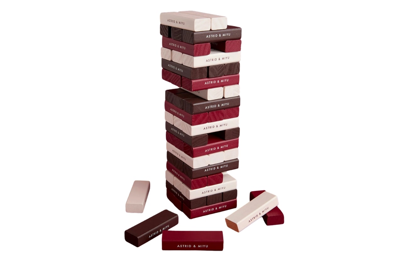 ไอเดียของขวัญคริสต์มาสปีใหม่สำหรับสายสตรีตแวร์ Stüssy Off-White แฟชั่นของแต่งบ้านสุดชิค