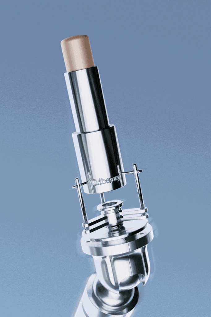 woman surrounded by flowers laying down, od beauty, makeup brand, ossiel ramos, diego díez