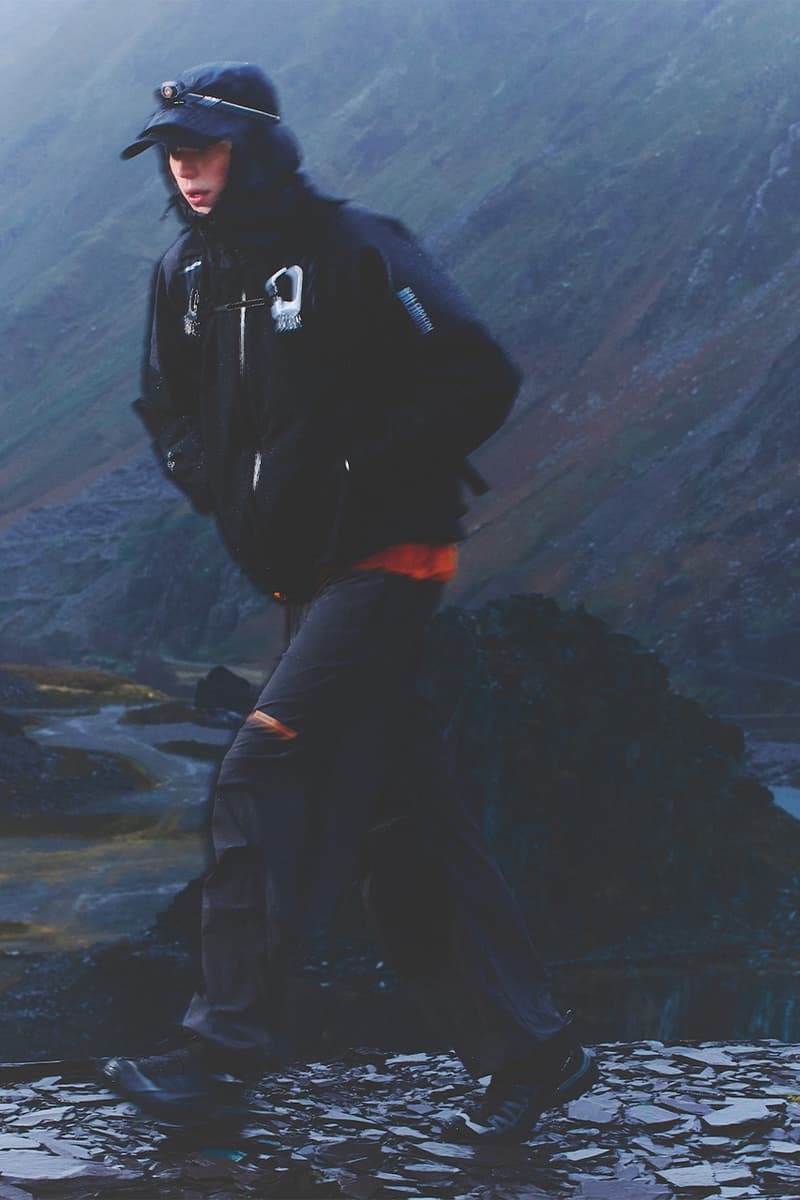 Salomon, Korea, Slate, Collection, Spring/Summer 2025, Gore-Tex, Slate Pants, Hiking Skirt, NOVA Slate Jacket, Black, Red, Grey, Green