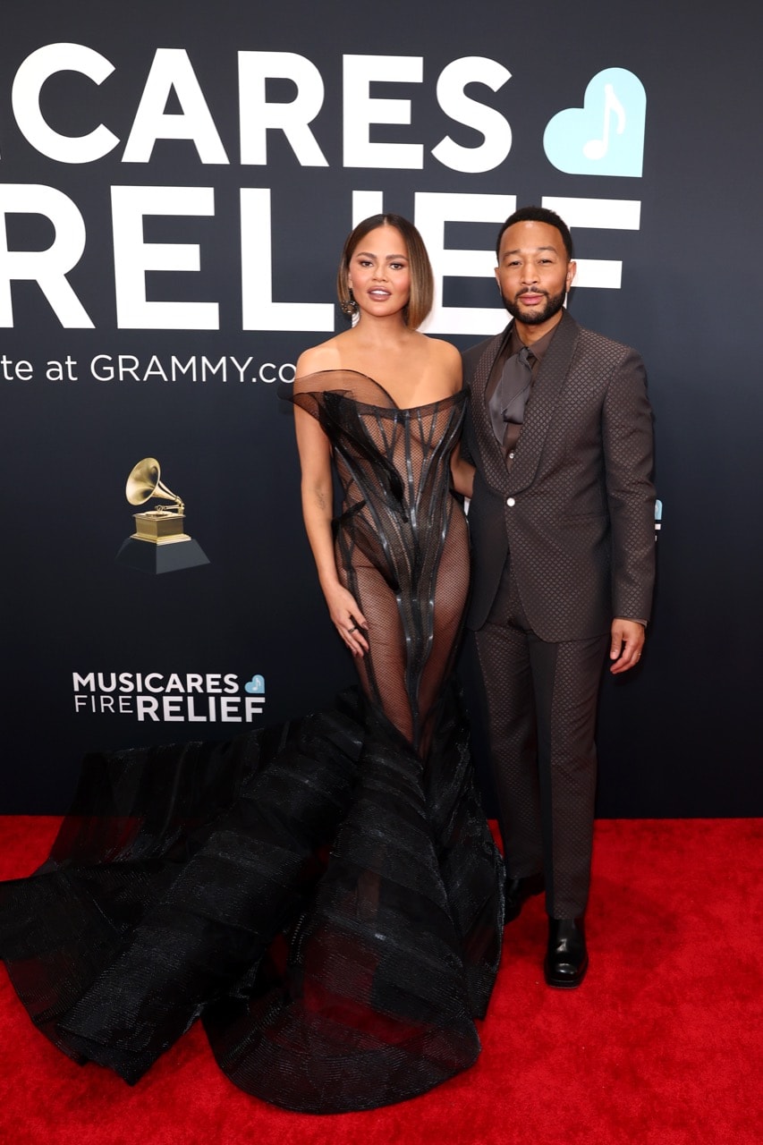 raye doechii willow smith bianca censori nude body kanye west grammys red carpet looks