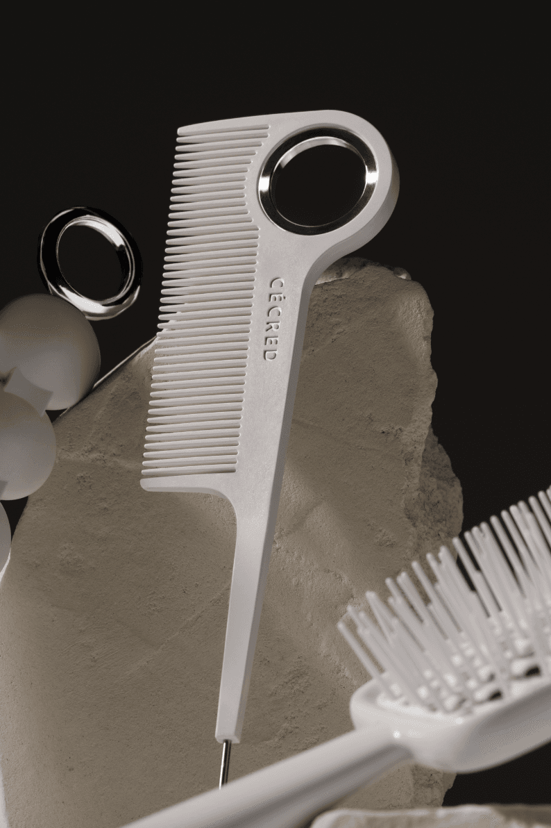 afro with cecred comb in it, beyonce, haircare, hair tools, beauty