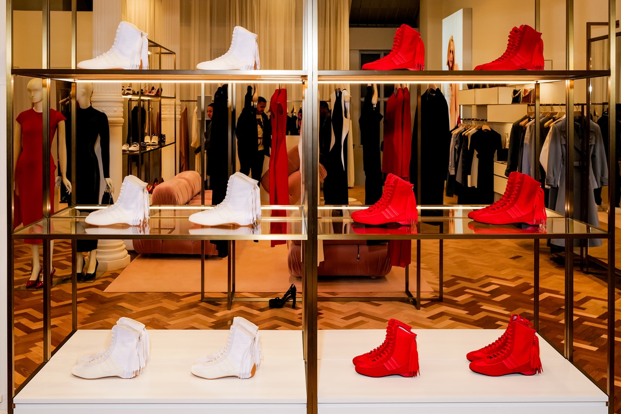 Stella McCartney dan Adidas meluncurkan kembali pelatih rasant 16 Stella McCartney Adidas