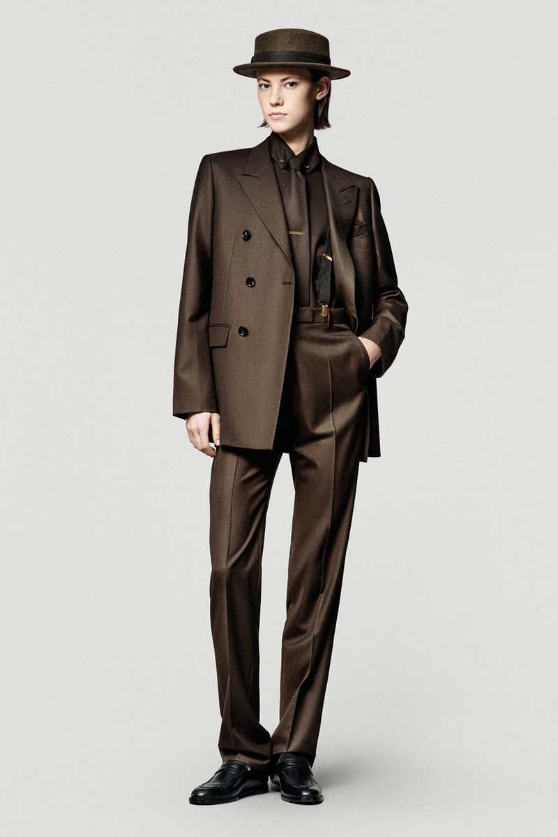 loro piana fall winter 2025 2026 horse riding equestrian milan fashion week kiosk hunting jacket jophpur needle bag tweed hats pantskirt argentina 