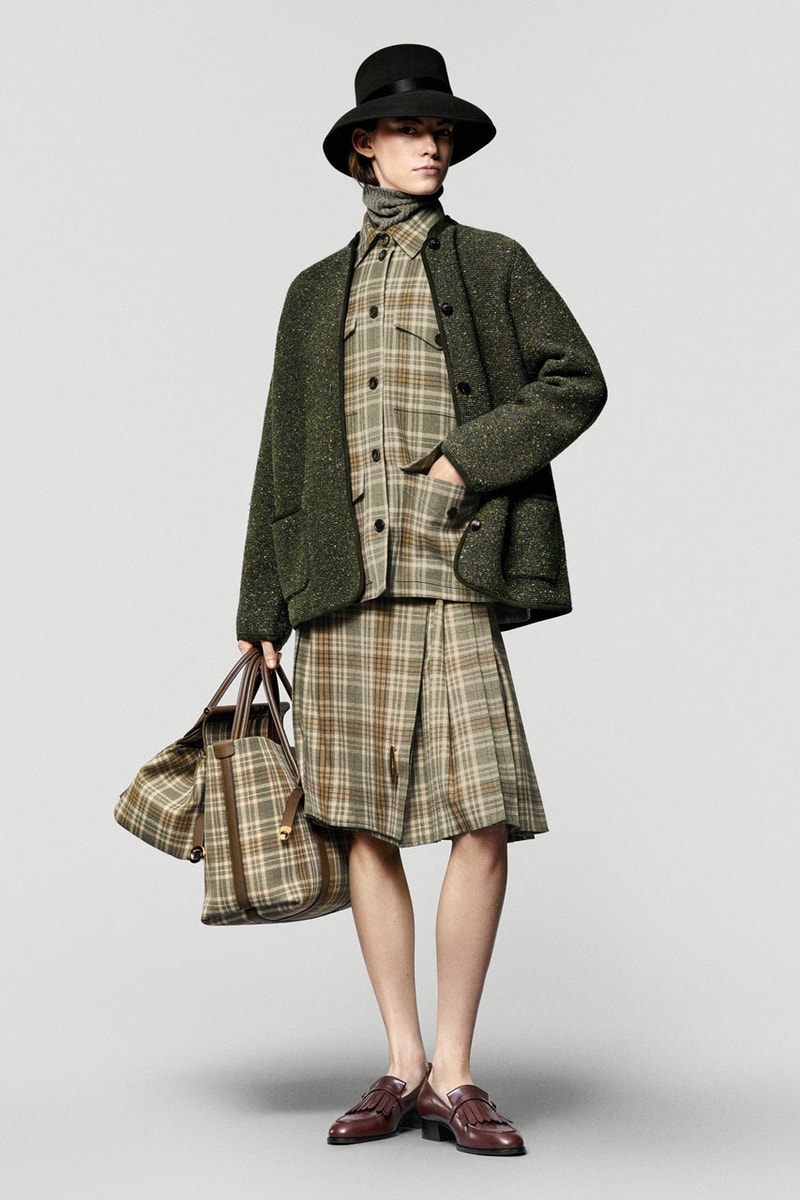 loro piana fall winter 2025 2026 horse riding equestrian milan fashion week kiosk hunting jacket jophpur needle bag tweed hats pantskirt argentina 
