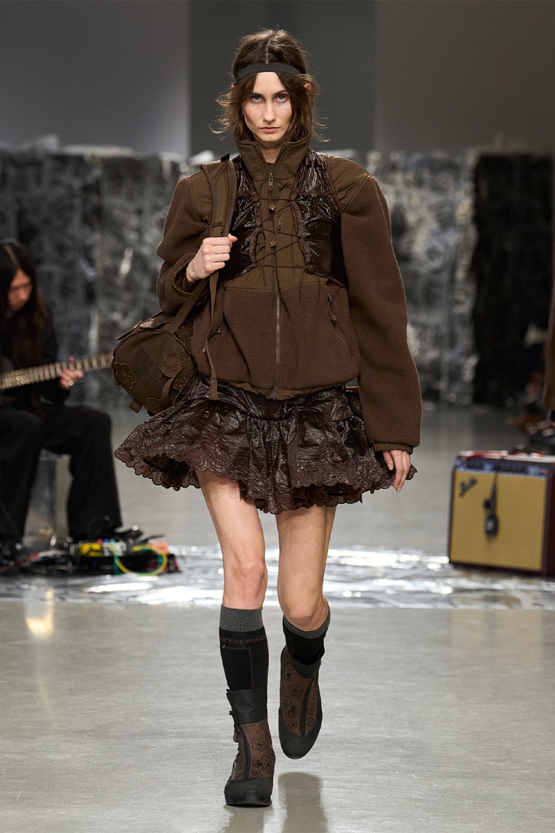 Cecilie Bahnsen, Paris Fashion Week, Runway, Show, , Flowers, Pink, White, Black, Asics, The North Face, shoes