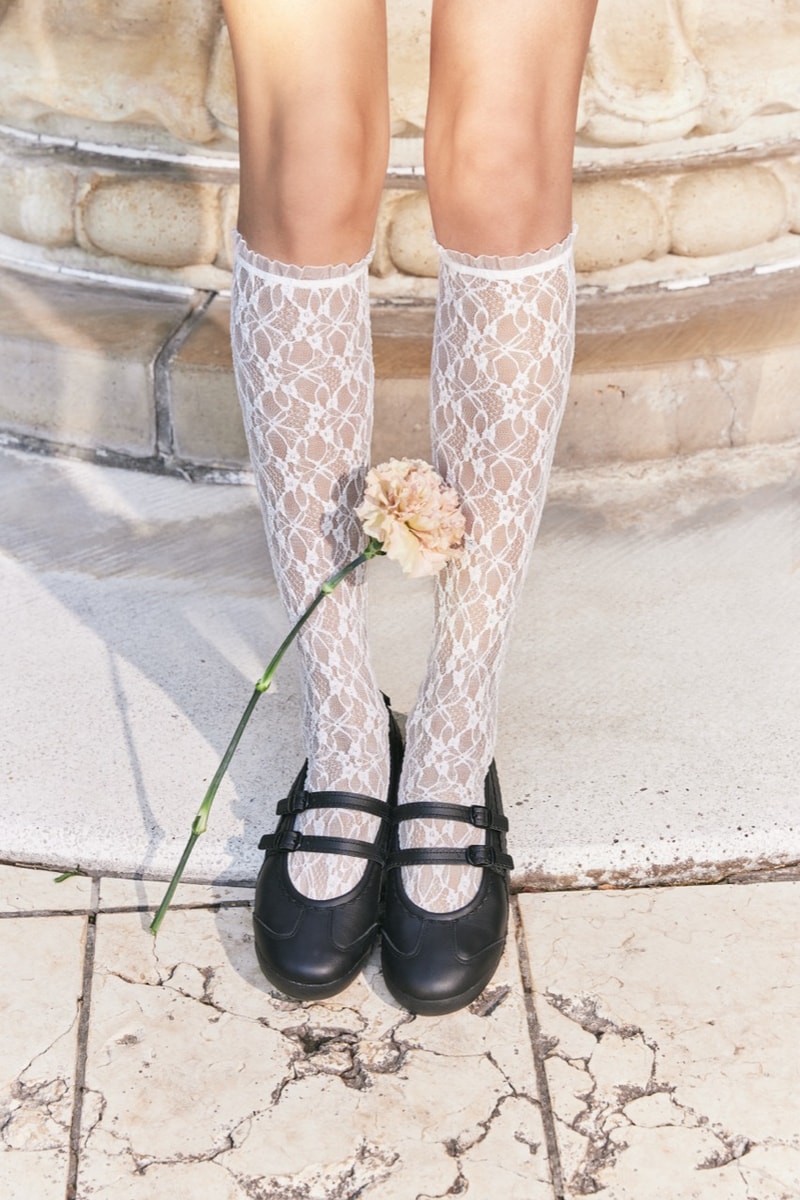 onitsuka tiger mexico 66 sneaker mary jane ballet pump silver white black pink blue tights legs