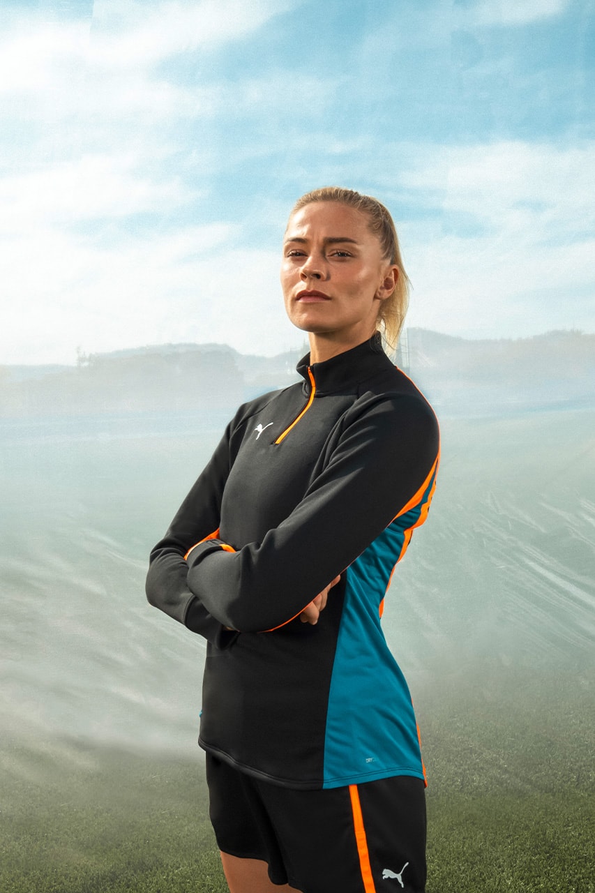Fridolina Rolfö, FC Barcelona Womens, Football, Interview, Red, Blue