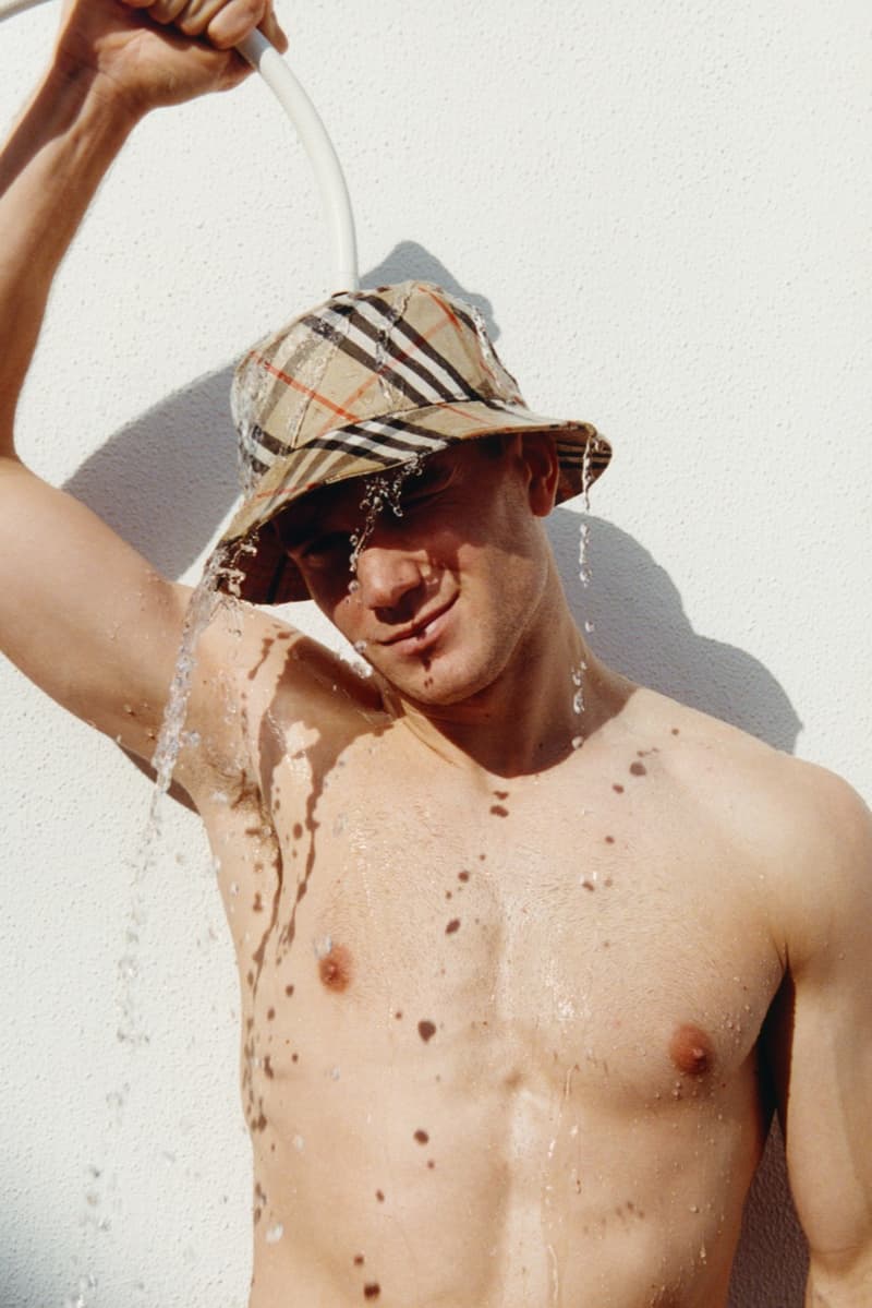 burberry swimwear summer rosie huntington whiteley alva claire bikini beach pool sea