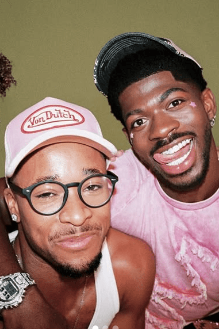 lil nas x wearing pink starface patches, skincare, pimple patches, beauty 