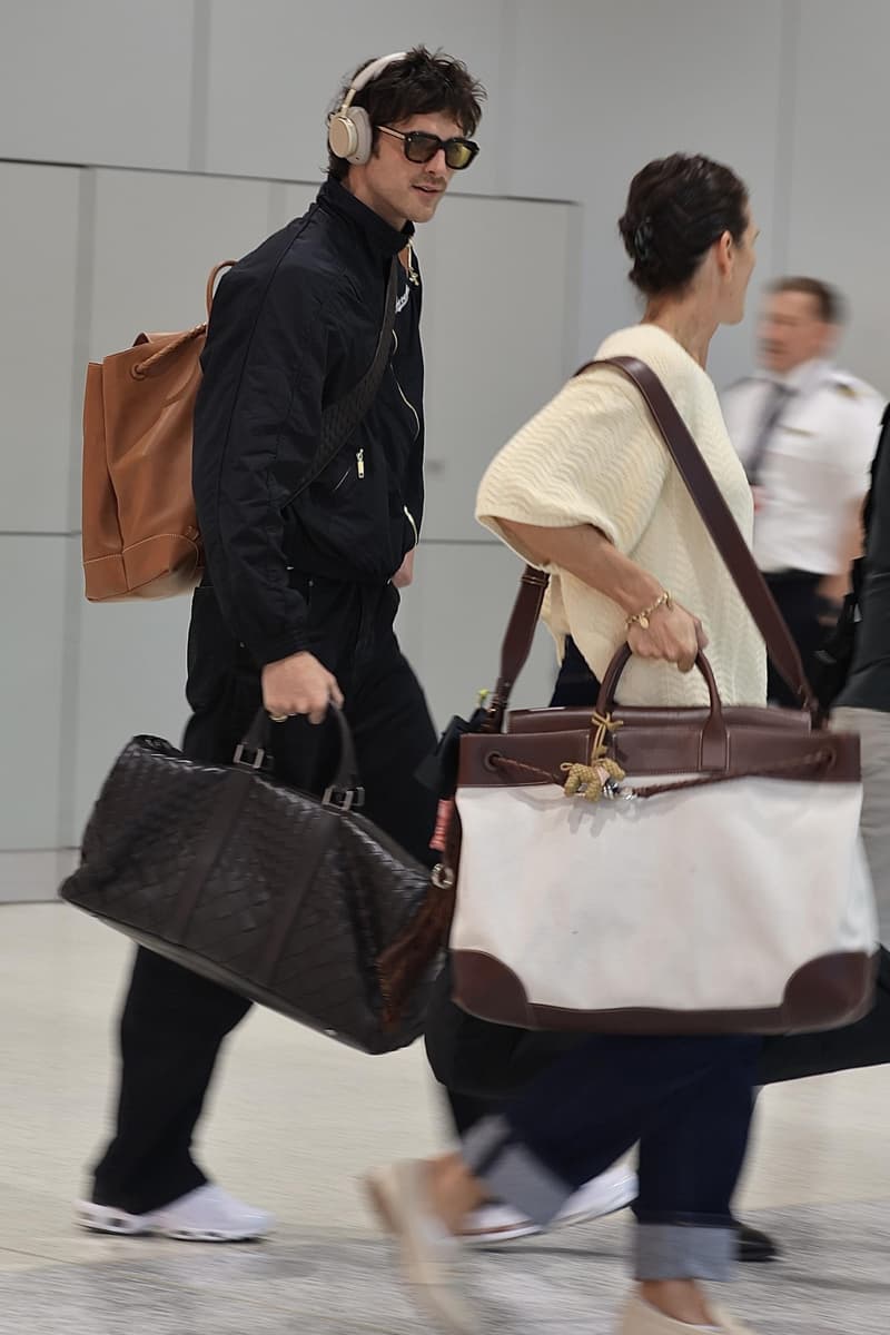jacob elordi melbourne airport outfits bottega veneta andiamo bag backpack