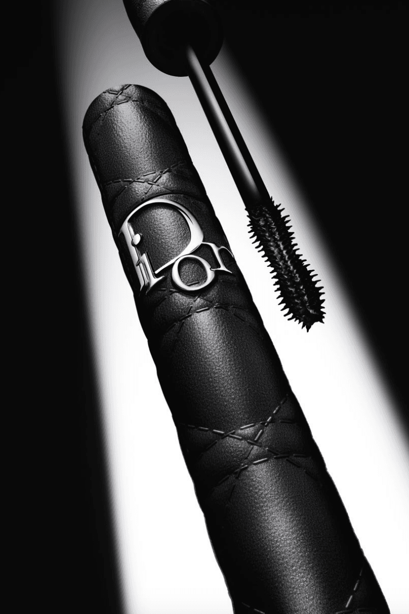 willow smith wearing dior mascara, new overvolume launch, makeup, beauty