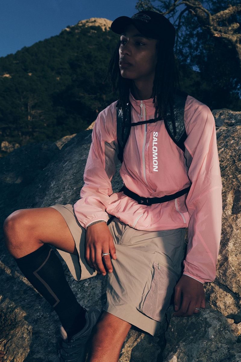 Salomon Korea, Windbreaker, Jacket, T-shirt, Light, Hiking, Hat, Shorts, Running, White, Pink, Black