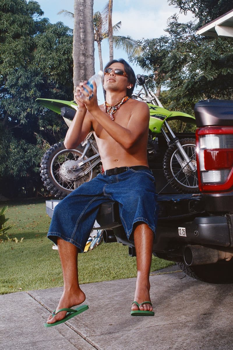 twojeys jewelery havaianas flip flops girl bikini beach car