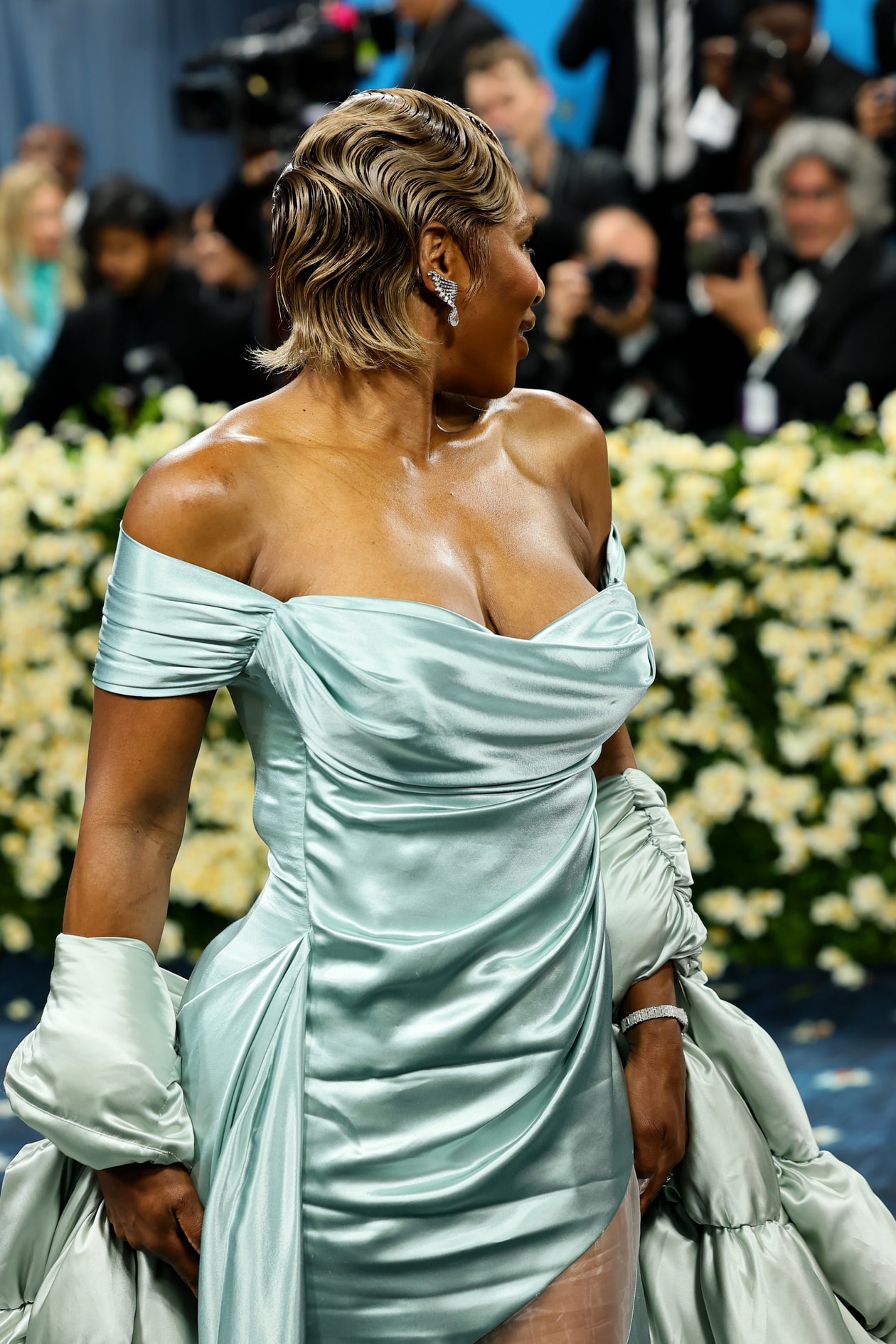 met gala beauty, makeup, hair, nails, doechii, megan thee stallion, emma chamberlain, zendaya, lala anthony, simone biles, teyana taylor, jennie, sha'carri richardson, valentina ferrer