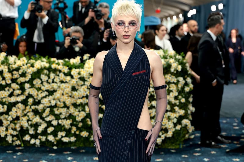 emma chamberlain met gala red carpet tailoring blonde woman body 
