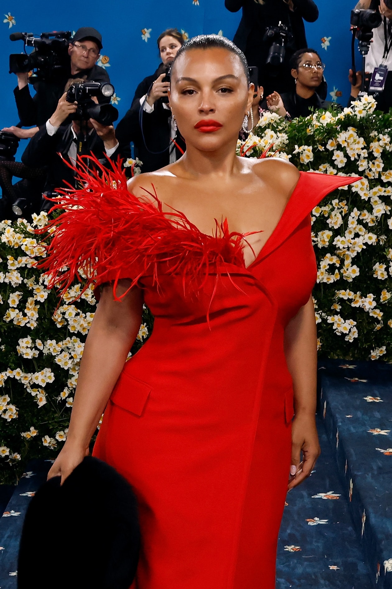 met gala beauty, makeup, hair, nails, doechii, megan thee stallion, emma chamberlain, zendaya, lala anthony, simone biles, teyana taylor, jennie, sha'carri richardson, valentina ferrer