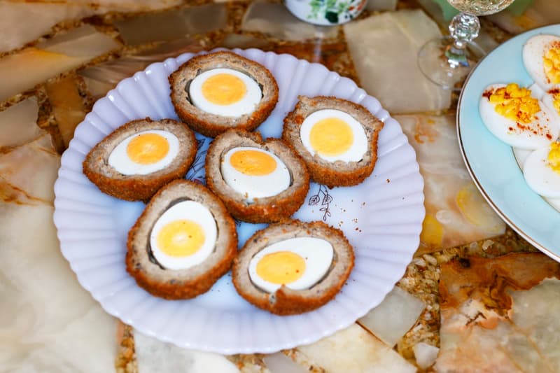 idea books nadia lee cohen photography woman 