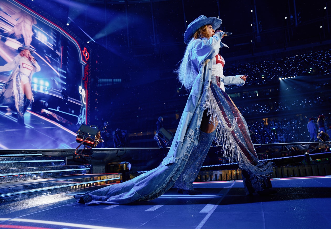 beyonce cowboy carter tour outfits looks thigh high boots fur coats swarovski jersey