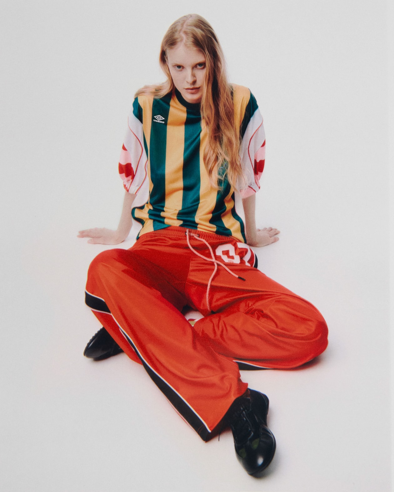 stine goya umbro football jacket shirt pleated mini skirt dresses sports collection pink windbreaker 