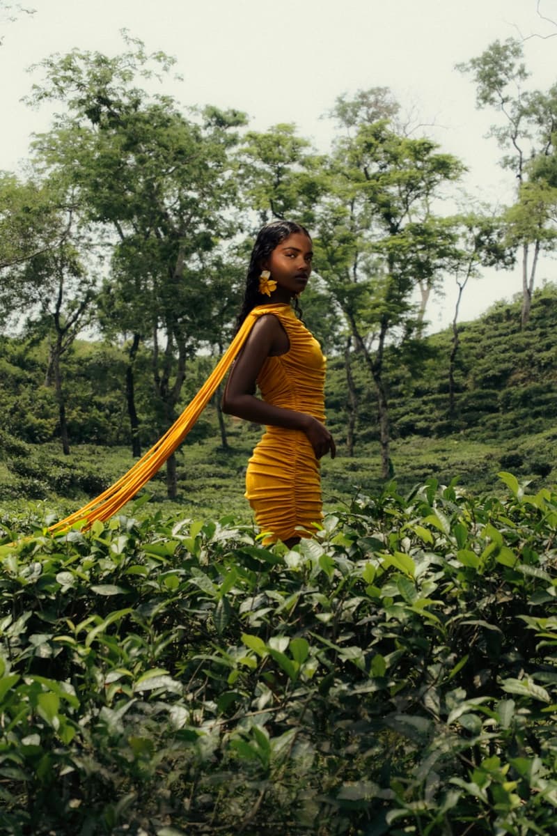 khanums, bangladesh, india, saris, suits, travel, artisans, women, colorful clothing