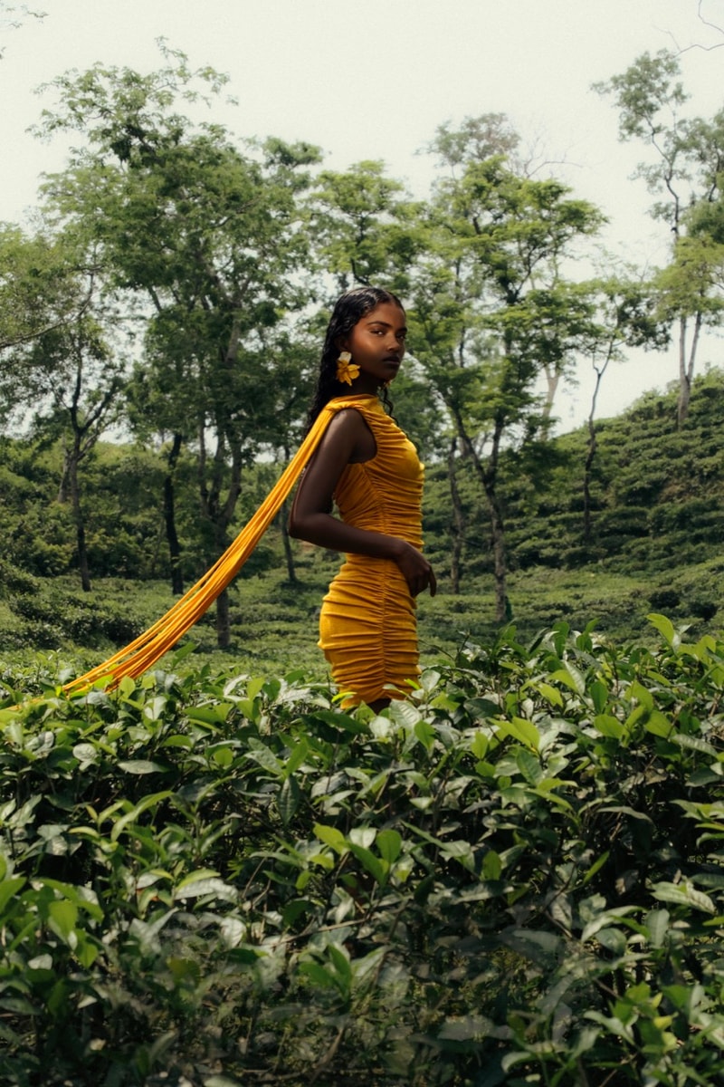 khanums, bangladesh, india, saris, suits, travel, artisans, women, colorful clothing