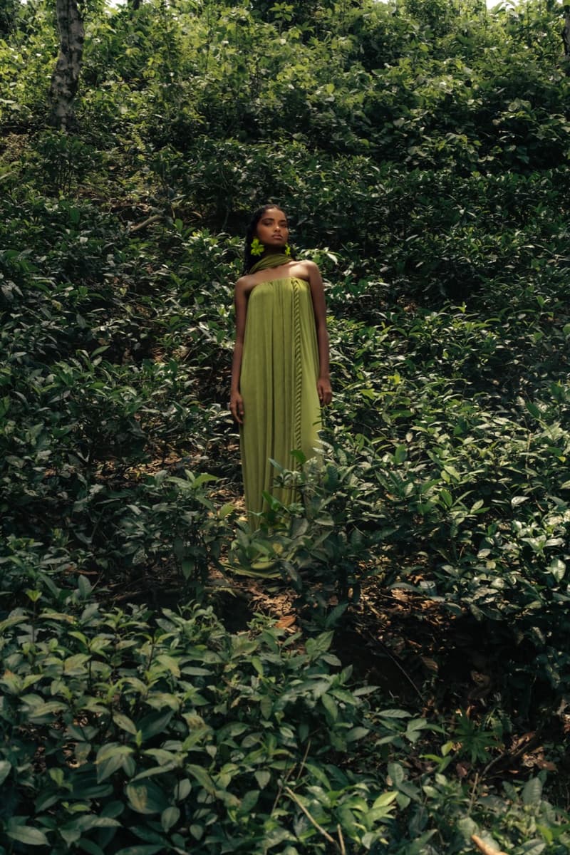 khanums, bangladesh, india, saris, suits, travel, artisans, women, colorful clothing