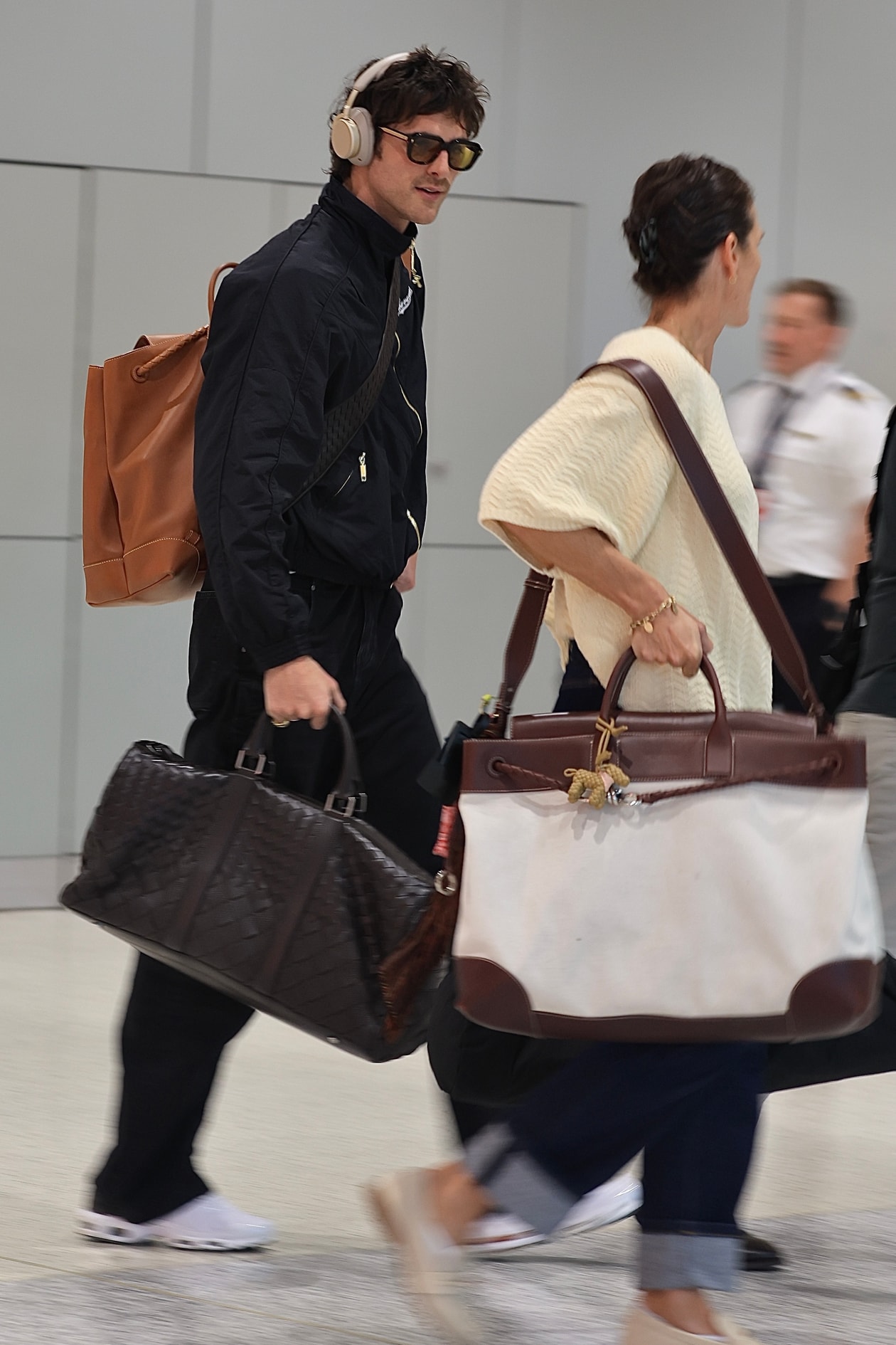 jacob elordi, actor, street style, paparazzi, bottega veneta bags, suits, red carpet premieres