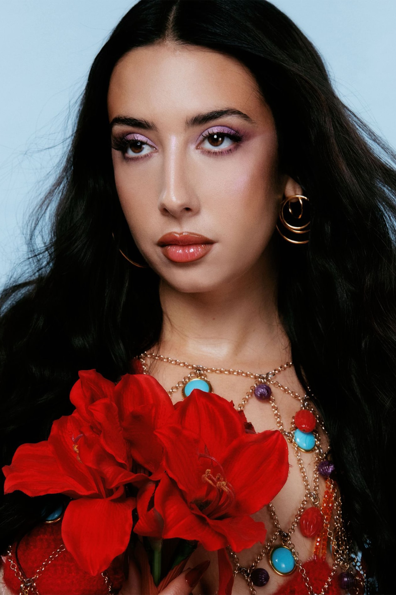 music, Singer, Naïka, collaboration, fashion, Jimmy Choo, bloom, visualizer