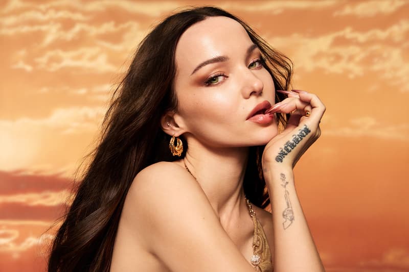 Urban Decay, Dove Cameron, Naked Shaped Multi-Tasking Eyeshadow Palette, Makeup