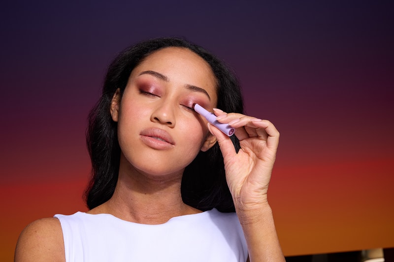 Tower 28, Eyeshadow, GoGo Cooling Shimmer Stick, Eczema, Sensitive Skin